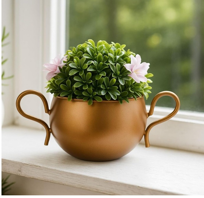 Golden Charm Metal Pot